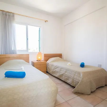 Sirena Bay Holidays Penthouse Appartamento Protaras